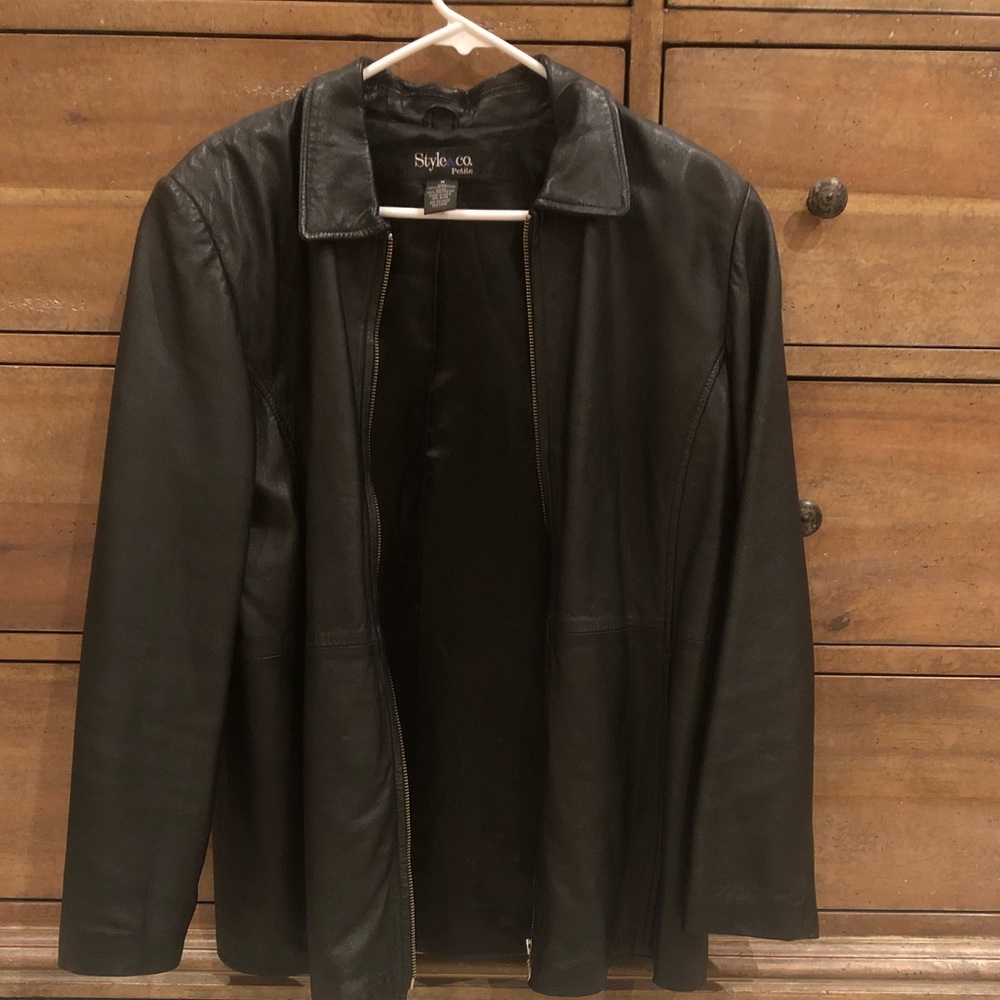 Women’s leather coat